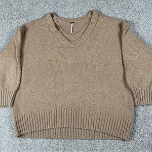 Free People Tan V-Neck Sweater size M
